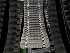 상하이 PUYI 스노우모빌용 고무 트랙