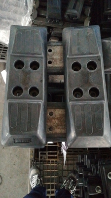 500mm 너비 171 블랙 발굴기 고무 및 철강 고무 패드에서 피치 체인