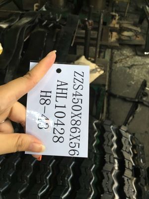 ZZS450X86X55/56 지그자그 패턴 스키드 스티어 로더 고무 트랙