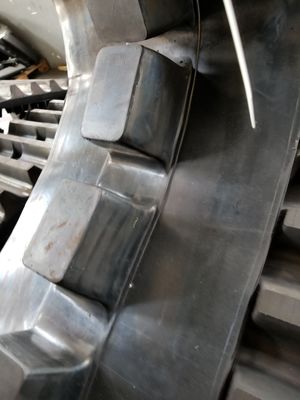 460 X 225 X 36 AP-1055B 아스팔트 패버 고무 트랙을 위한 고무 트랙